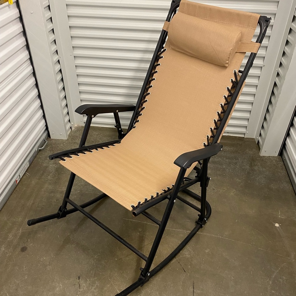 Fold up rocking chair